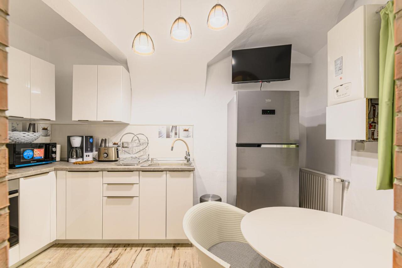 Appartement Dimora Np - Braşov Extérieur photo