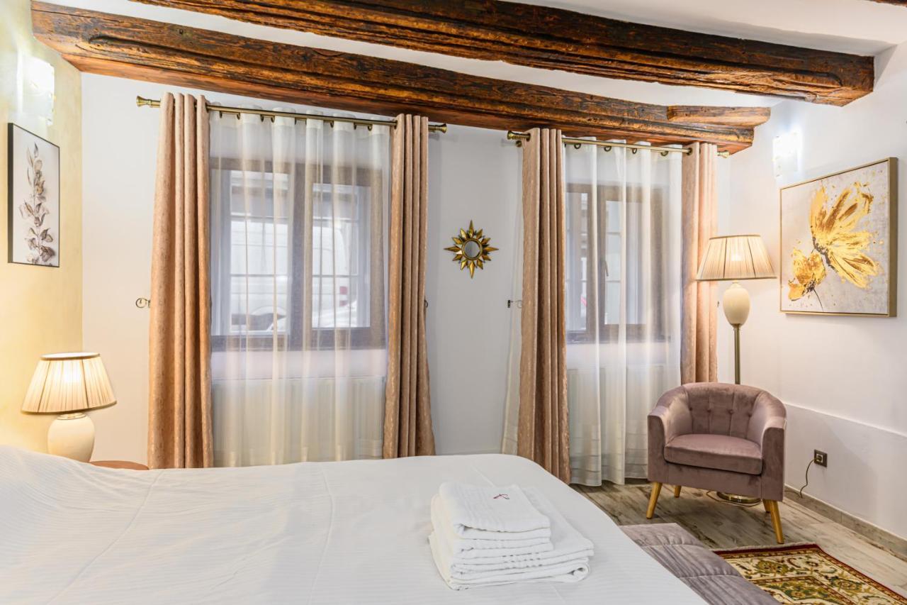 Appartement Dimora Np - Braşov Extérieur photo
